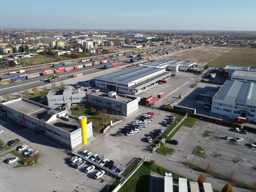 Hupac raddoppia servizio ferroviario Pordenone-Duisburg<h2 class='anw-subtitle'>L'operatore lamenta però il mancato raggiungimento degli obiettivi di crescita nel semestre a causa dei problemi sulla rete</h2>