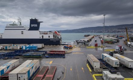 Ports of Trieste and Monfalcone, traffic recovering in the half-year