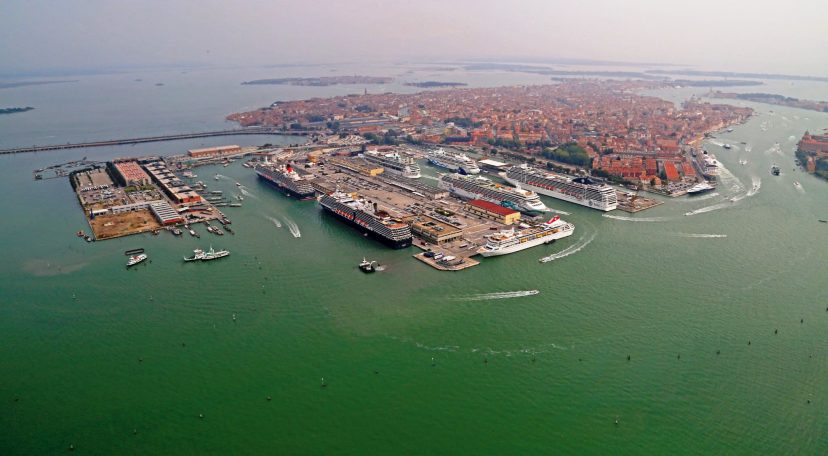 Venezia vuole riprendersi le crociere: 1 milione di passeggeri nel 2027<h2 class='anw-subtitle'>Authority e stakeholder al lavoro per un nuovo modello sostenibile che consenta il 90% in modalità homeport</h2>