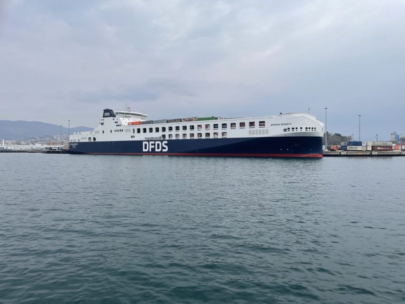 I ricavi di DFDS in forte crescita (+67%) nel secondo trimestre 2022<h2 class='anw-subtitle'>In calo a luglio i traffici del Gruppo, che al porto di Trieste gestisce il terminal Ro-Ro per l'Autostrda del mare con la Turchia</h2>