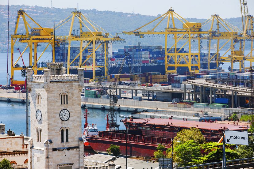 Porto di Trieste, traffici in crescita: Ro-Ro +28%, treni +16%. Calano i container