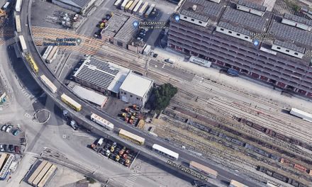 Il Porto di Trieste abbatte magazzini per far spazio ai treni