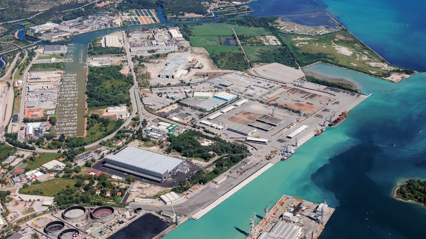 Steel and steel products arriving in Trieste and Monfalcone