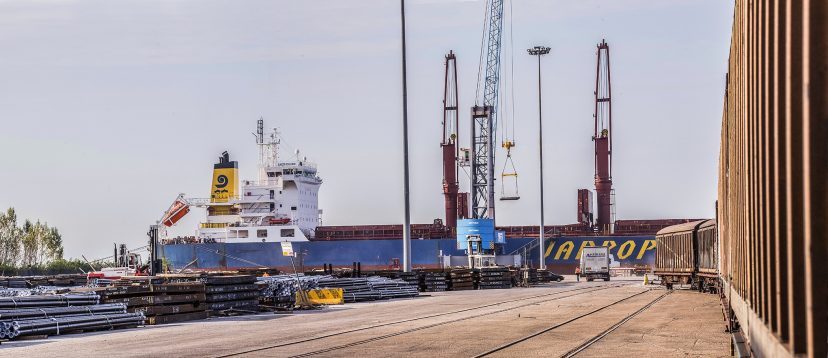 Porto di Monfalcone, Alto Adriatico confermata Art. 17<h2 class='anw-subtitle'>L'impresa ha firmato per altri cinque anni, estendibili fino a dieci</h2>