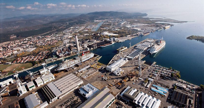 Incendio sul Carso, Fincantieri chiude cantiere di Monfalcone<h2 class='anw-subtitle'>Ancora stop ai treni dal porto di Trieste lungo la direttrice verso il Nord Italia</h2>