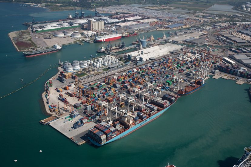 Porto di Capodistria, terminal container rischia stop temporaneo per carenza aree di stoccaggio