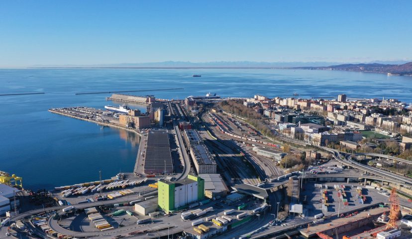 Porto di Trieste, RFI pubblica bando per potenziamento ferrovia: 20,5 milioni per Fase 1