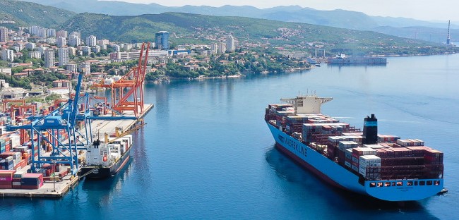 Porto di Fiume, crescono i traffici (+4%) in attesa degli investimenti