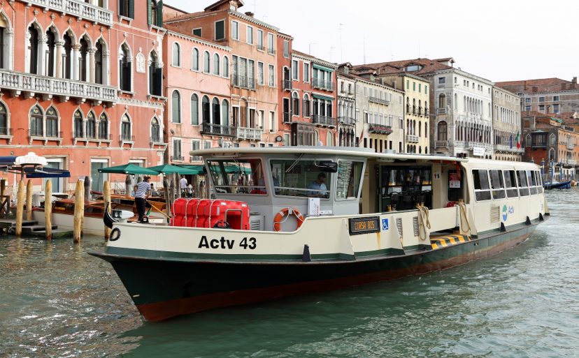 Trasporto pubblico a Venezia: nuova gara Actv per i due battelli ibridi