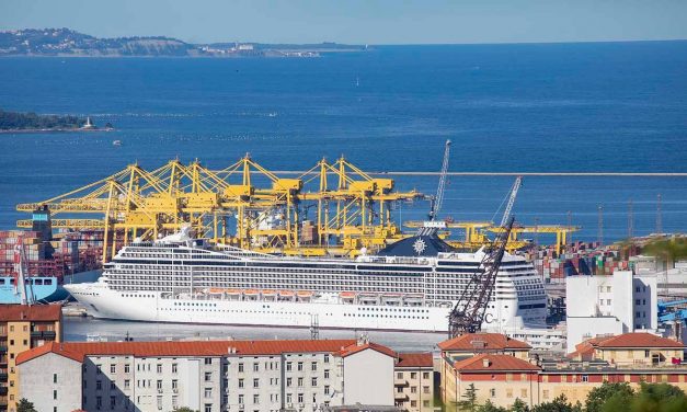 Porto di Trieste, l’assalto delle crociere: navi anche al terminal container