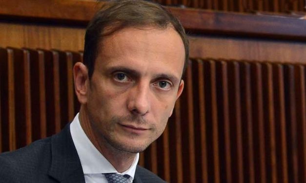 Fedriga: «Per i porti, meglio pubblico che dà concessioni a privato»