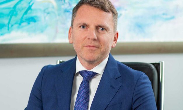 I porti di Capodistria e Trieste studiano partnership su energie alternative<h2 class='anw-subtitle'>Il presidente di Luka Koper, Napast:«Tra noi concorrenza sana e positiva»</h2>