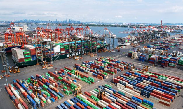Il porto di New York e New Jersey mette una tassa sui container vuoti