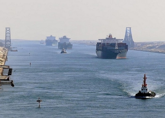 Canale di Suez, da gennaio tariffe su del 15%<h2 class='anw-subtitle'>Il presidente dell'Authority che gestisce i passaggi lo ha annunciato “considerando i cambiamenti dell'economia globale”</h2>