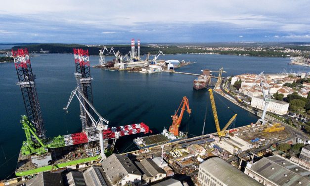 Nuova asta per il cantiere navale di Pola