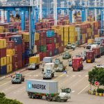Covid in Cina: a rischio congestione porto di Ningbo