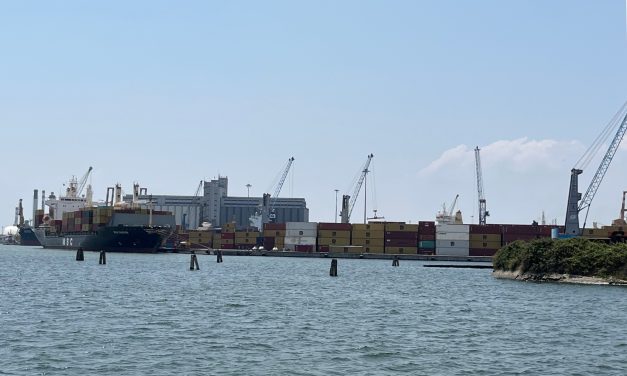 Porto di Venezia: 15,2 milioni per escavi e opere portuali
