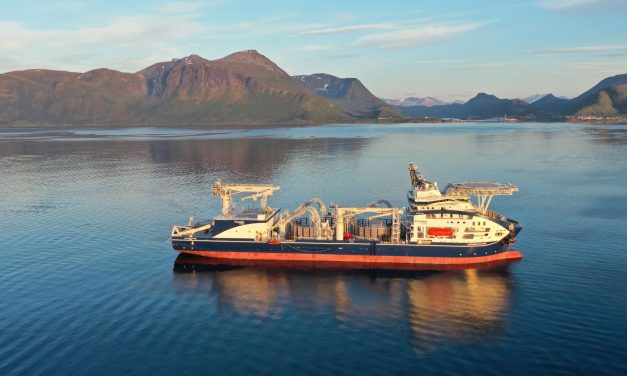 Fincantieri-Vard firma contratto per nuova posacavi