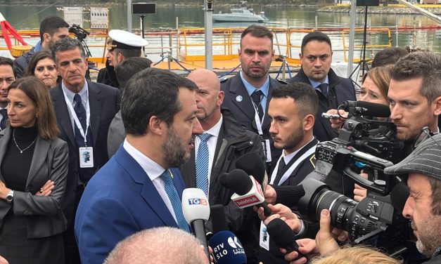 Salvini: «A Rixi la delega per il mare»