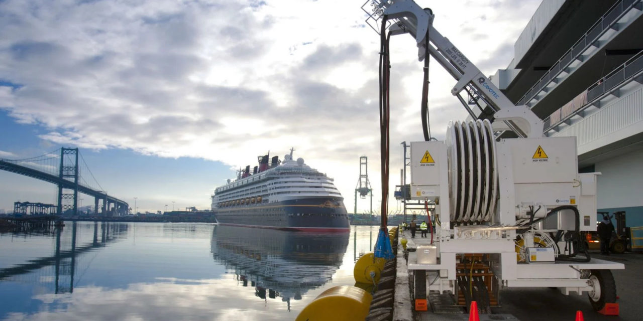 Porto di Trieste, partiti i bandi di gara per il cold ironing<h2 class='anw-subtitle'>Pubblicati i termini per l'elettrificazione di Molo VII, Molo V, Riva Traiana e terminal crociere del Molo Bersaglieri</h2>