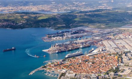 Porto di Capodistria, traffici 2022 in crescita del 12%<h2 class='anw-subtitle'>Container +2% ma oltre la soglia del milione di Teu, automobili +22%. Fatturato in salita del 38% per Luka Koper</h2>