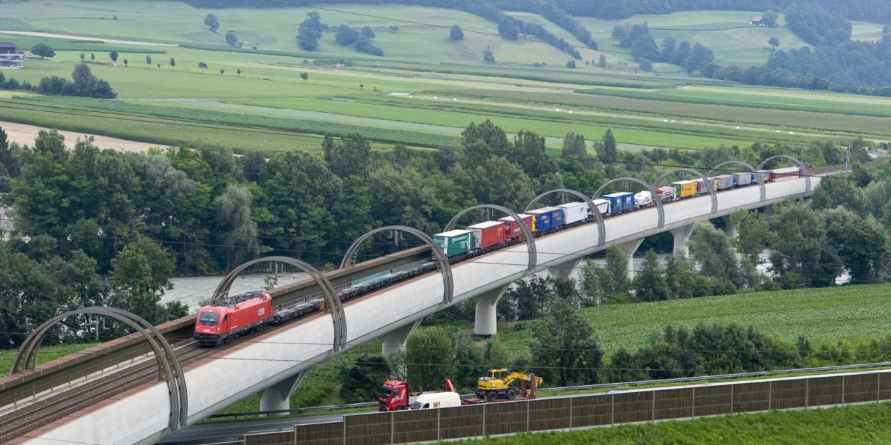 Ferrovia del Brennero chiusa una settimana ad agosto<h2 class='anw-subtitle'>L'annuncio di OBB per una serie di interventi nei tunnel: treni deviati su Villaco e stop ai Ro-La</h2>