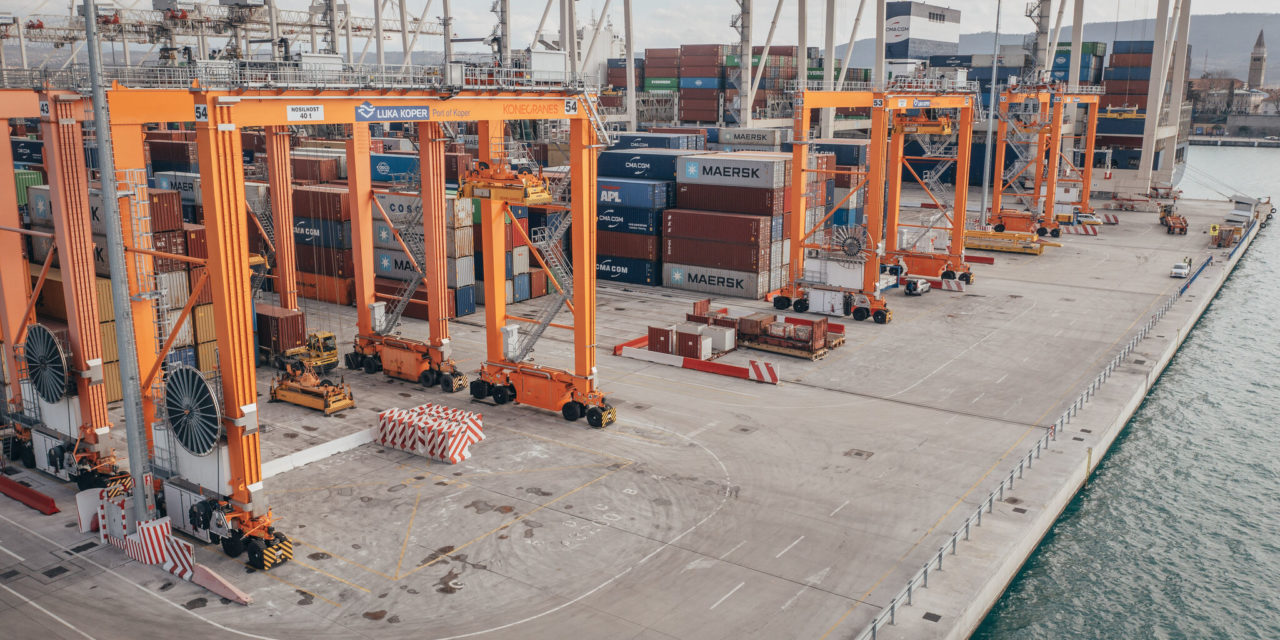Al porto di Capodistria in funzione tre nuove RTG<h2 class='anw-subtitle'>Al terminal container gestito da Luka Koper sono ora operative 30 gru da piazzale</h2>