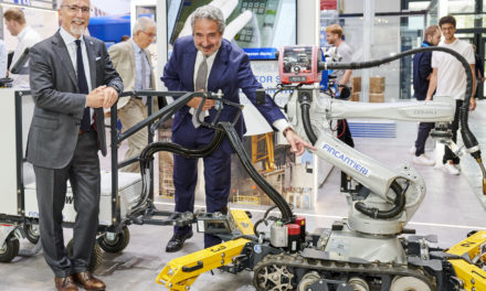 Fincantieri e Comau presentano il robot per saldature<h2 class='anw-subtitle'>MR4WELD è progettato per unire strutture in acciaio in cantiere durante la fase di costruzione delle navi</h2>