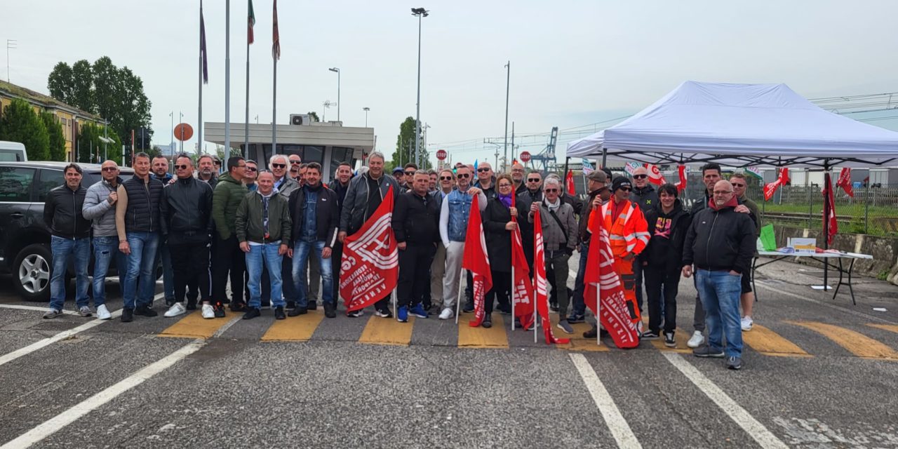 Sciopero di una settimana al porto di Venezia<h2 class='anw-subtitle'>Dal 1 al 7 agosto i lavoratori della Nuova Compagnia lavoratori portuali (art. 17) protesteranno contro il nuovo bando</h2>