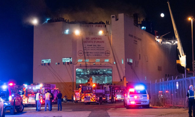 Incendio su nave Grimaldi: morti due vigili del fuoco