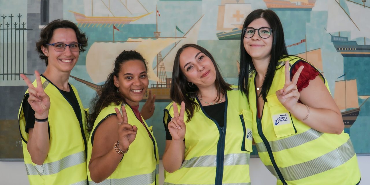 Porto di Trieste, ALPT assume le prime 4 donne in banchina<h2 class='anw-subtitle'>L’Agenzia del Lavoro Portuale apre all'impiego femminile. D'Agostino: «Professionalità e competenza non hanno genere»</h2>