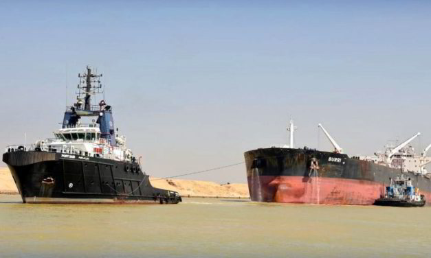 Incidente nel Canale di Suez: stop momentaneo al traffico