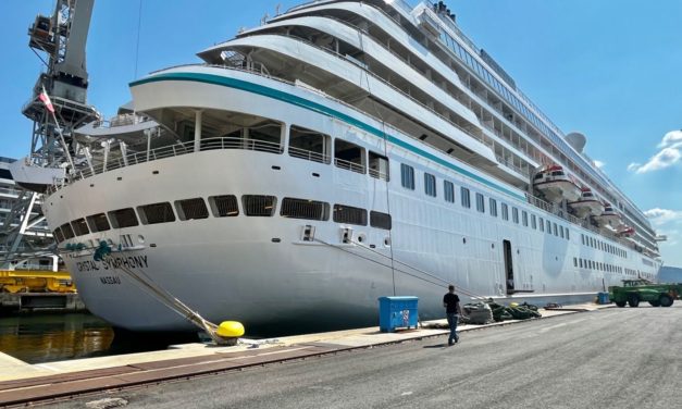 Fincantieri consegna anche la seconda Crystal