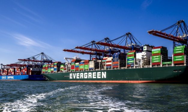 Evergreen acquista partecipazione a Rotterdam
