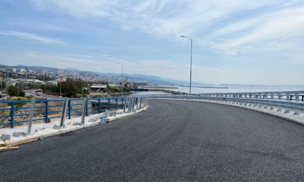 Porto di Fiume, inaugurato collegamento strategico con rete autostradale<h2 class='anw-subtitle'>La statale D403: tre chilometri di strada che saranno essenziali per la prossima fase di sviluppo dello scalo</h2>