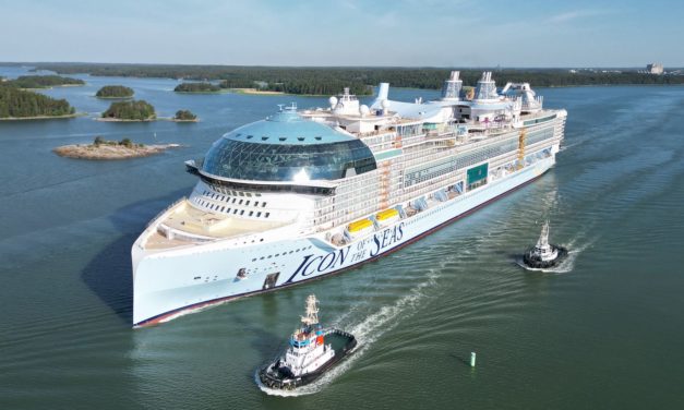 La nave da crociera più grande del mondo consegnata alla Royal Caribbean