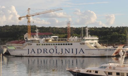 Jadrolinija chiede in prestito 280 milioni per 10 nuovi traghetti<h2 class='anw-subtitle'>Accordo con World Bank e IFC per rinnovare la flotta con navi a biodiesel, metanolo verde ed elettrico</h2>