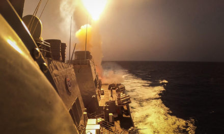 Navi attaccate nel Mar Rosso, alleati Usa pensano a task force<h2 class='anw-subtitle'>Intanto l'Iran nega un suo coinvolgimento nelle azioni degli Houthi dallo Yemen</h2>