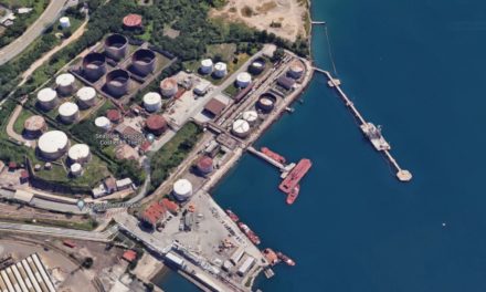 Porto di Trieste, a Seastock concessione fino al 2060: hub per nuovi carburanti<h2 class='anw-subtitle'>Il piano economico prevede 20 milioni di investimenti nei prossimi quattro anni</h2>