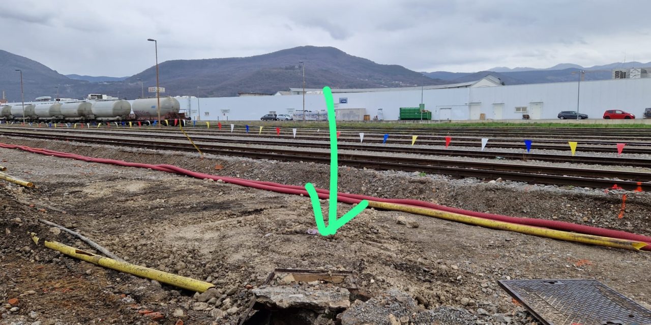 Tre ordigni alla stazione ferroviaria di Nova Gorica (Slovenia)<h2 class='anw-subtitle'>Domenica il disinnesco dei residuati bellici alla Transalpina: a pieno ritmo la macchina della sicurezza</h2>