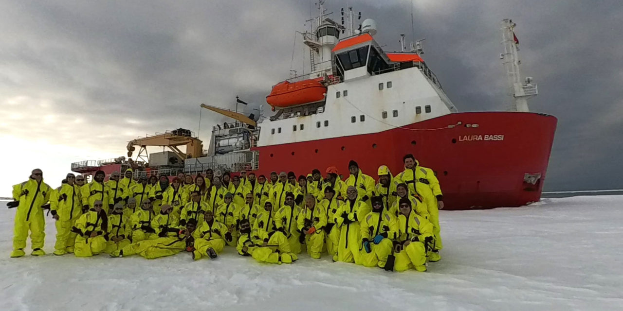 La rompighiaccio “Laura Bassi” chiude la campagna in Antartide<h2 class='anw-subtitle'>La nave dell'istituto di ricerca con base a Trieste ha navigato per due mesi nel Mare di Ross</h2>