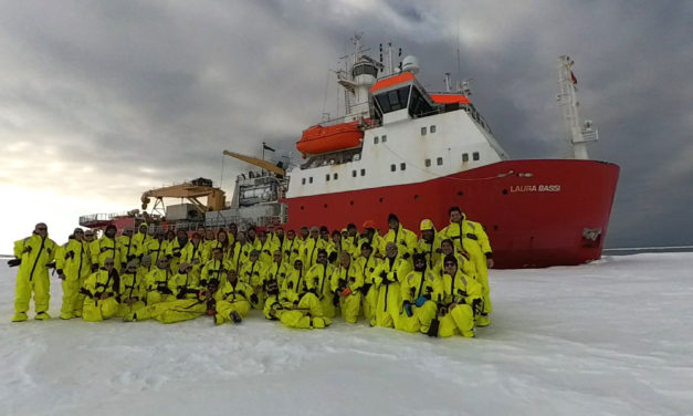 La rompighiaccio “Laura Bassi” chiude la campagna in Antartide