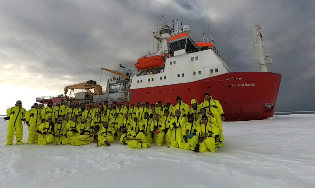 La rompighiaccio “Laura Bassi” chiude la campagna in Antartide<h2 class='anw-subtitle'>La nave dell'istituto di ricerca con base a Trieste ha navigato per due mesi nel Mare di Ross</h2>