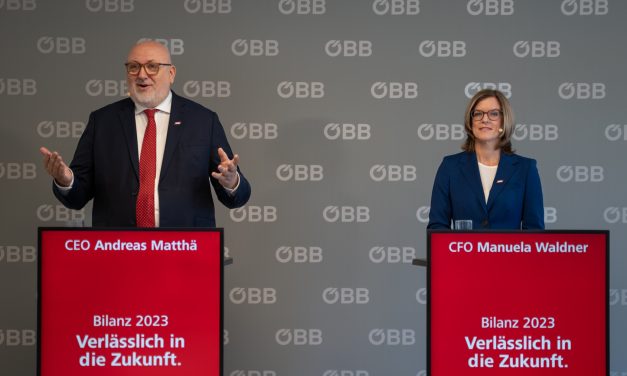 Per Rail Cargo Group (Austria) nel 2023 calo di merci ma utile finanziario<h2 class='anw-subtitle'>Manuela Waldner, CFO di ÖBB: « Investimenti nell'intermodale per rendere più attraente la ferrovia»</h2>