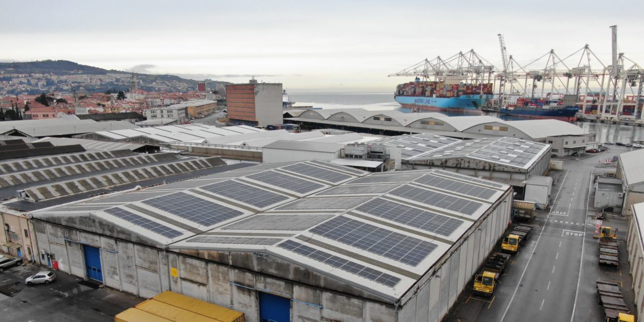 Porto di Capodistria verso la transizione energetica<h2 class='anw-subtitle'>Fase finale per gli investimenti negli impianti fotovoltaici: collegamento alla rete interna entro l'estate</h2>