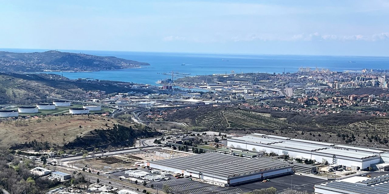 Da Regione FVG nuovi fondi per interporti e Coselag<h2 class='anw-subtitle'>Più di 10 milioni di euro nella manovra finanziaria in discussione al Consiglio con i relativi emendamenti</h2>