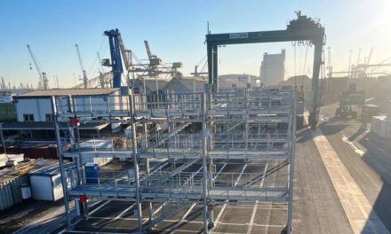 Tre nuove E-RTG per il terminal Vecon a Porto Marghera<h2 class='anw-subtitle'>Investimento da 8,5 milioni di euro per le gru da piazzale che saranno operative entro il 2026</h2>