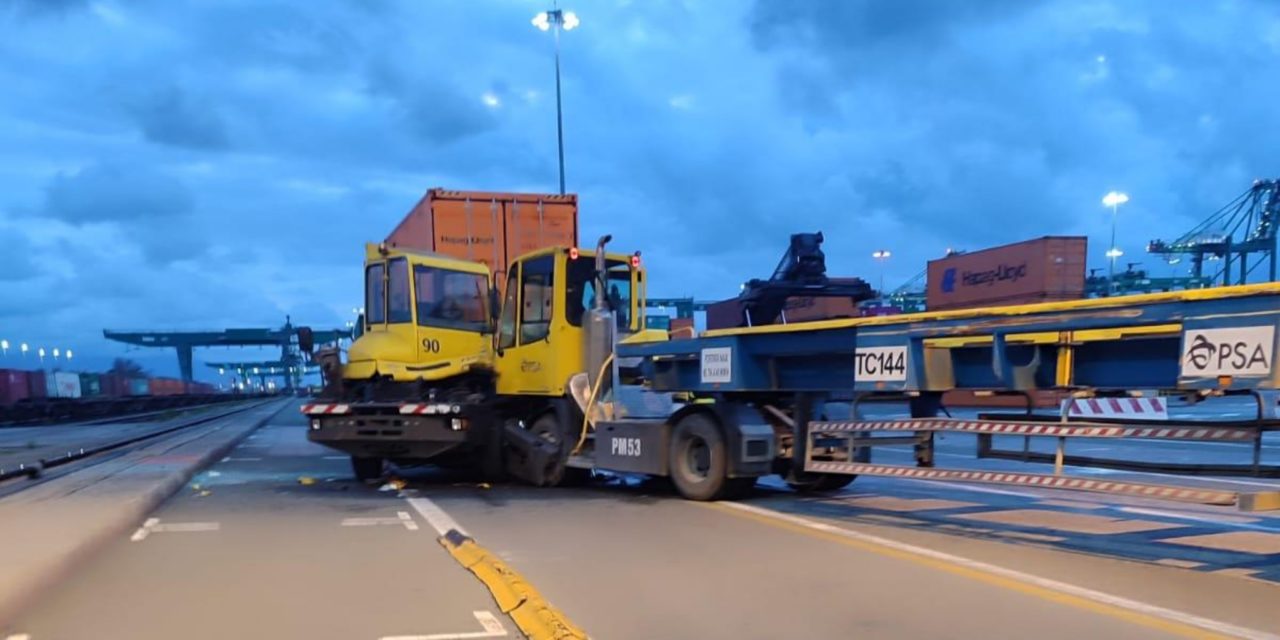 Al porto di Genova un morto e un ferito dopo scontro tra due ralle<h2 class='anw-subtitle'>Aperta un'inchiesta per omicidio colposo. Lo scalo in sciopero fino a domattina</h2>