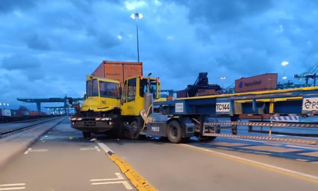 Al porto di Genova un morto e un ferito dopo scontro tra due ralle