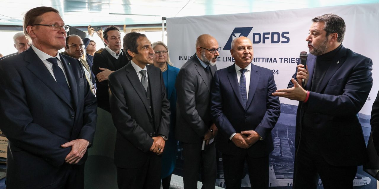 Ministro Salvini e omologo egiziano inaugurano nuova linea da Trieste<h2 class='anw-subtitle'>Commissario Authority Torbianelli: «Autotrasportatori italiani protagonisti»</h2>